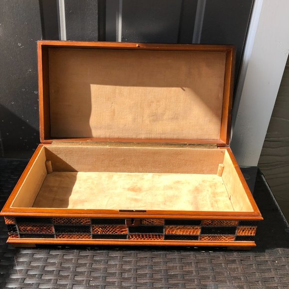 Vintage Leatherette Chestnut Brown Jewelry Box - Made in Italy - Picture 4 of 10